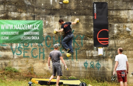 OUTDOOROVÝ FESTIVAL NADZEMÍ 2016