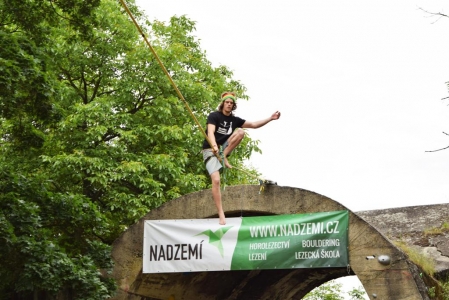 OUTDOOROVÝ FESTIVAL NADZEMÍ 2016