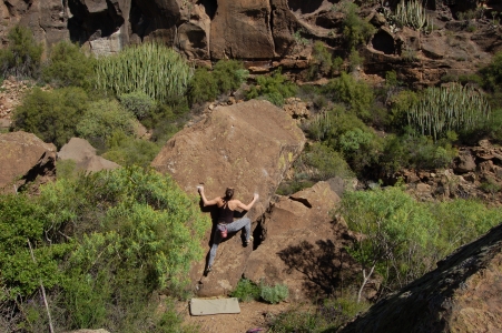 Tenerife bouldering - Arico Nuevo