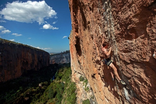 Video: Chullila se stává Španělským lezeckým hitem