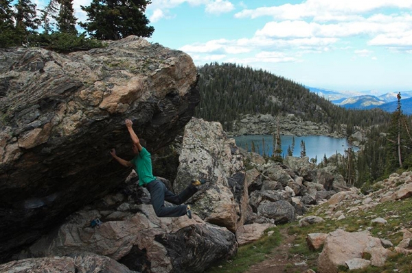 Video: Bouldering v RMNP