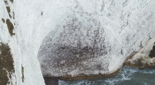 Video: Red Bull White cliffs